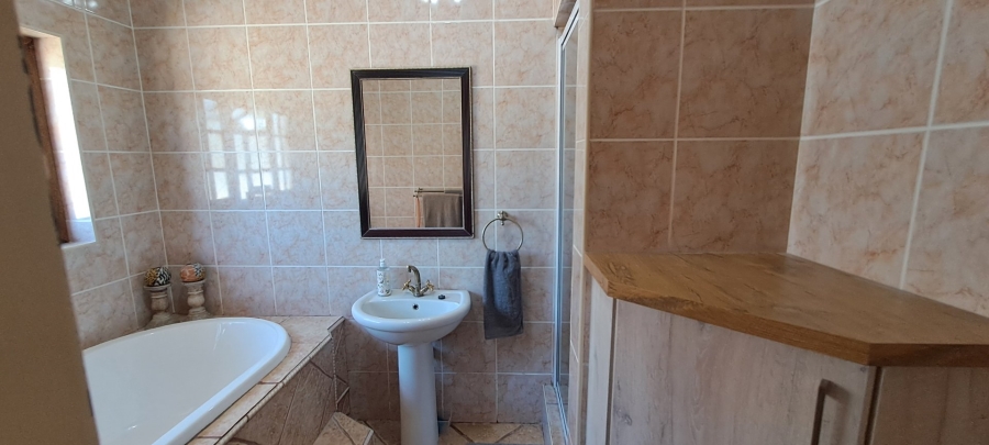 3 Bedroom Property for Sale in Levyvale Eastern Cape